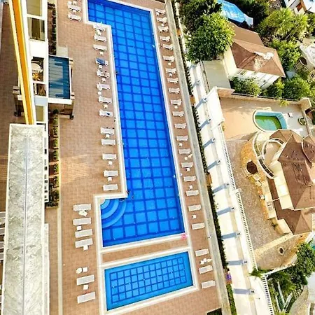 公寓 Sea View, Huge Swimming Pool