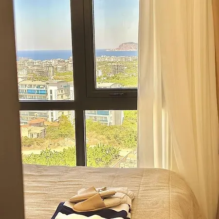 Апартаменты Sea View, Huge Swimming Pool *