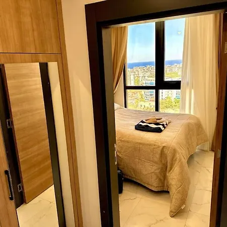 Апартаменты Sea View, Huge Swimming Pool